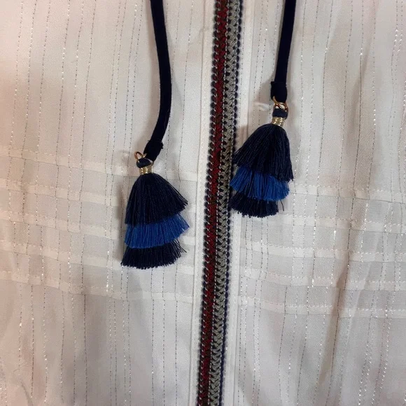 Desigual Cream Blouse with Flutter Sleeves and Graphic Embroidery - Picture 6 of 13